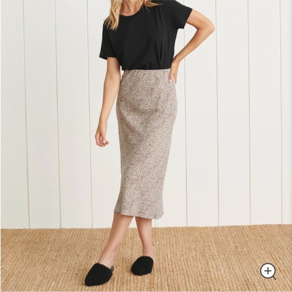 Jennie Kayne Leopard Print Slip Skirt - Picture 2 of 9